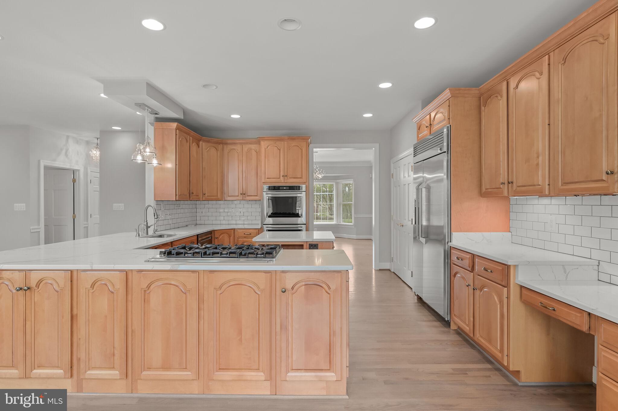 ELLIOTT'S CHANCE - Residential