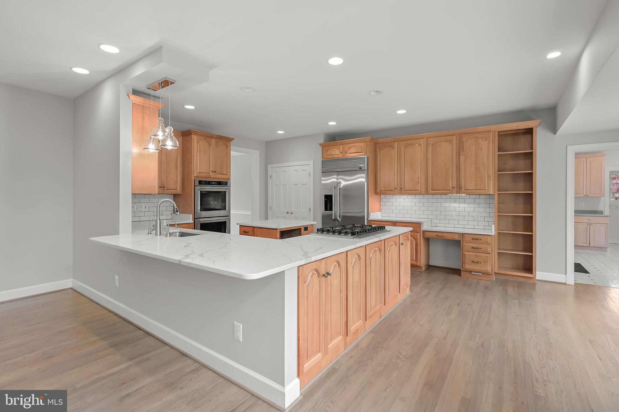 ELLIOTT'S CHANCE - Residential