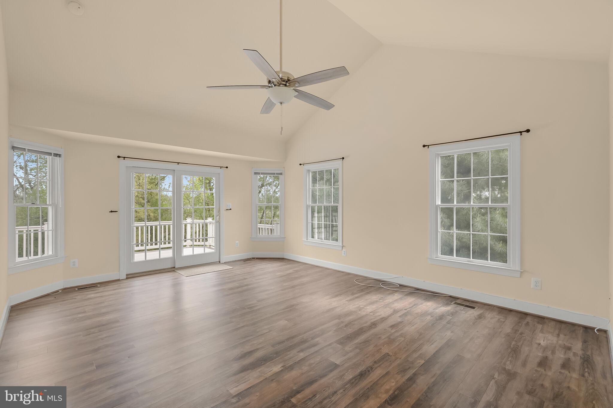 ELLIOTT'S CHANCE - Residential