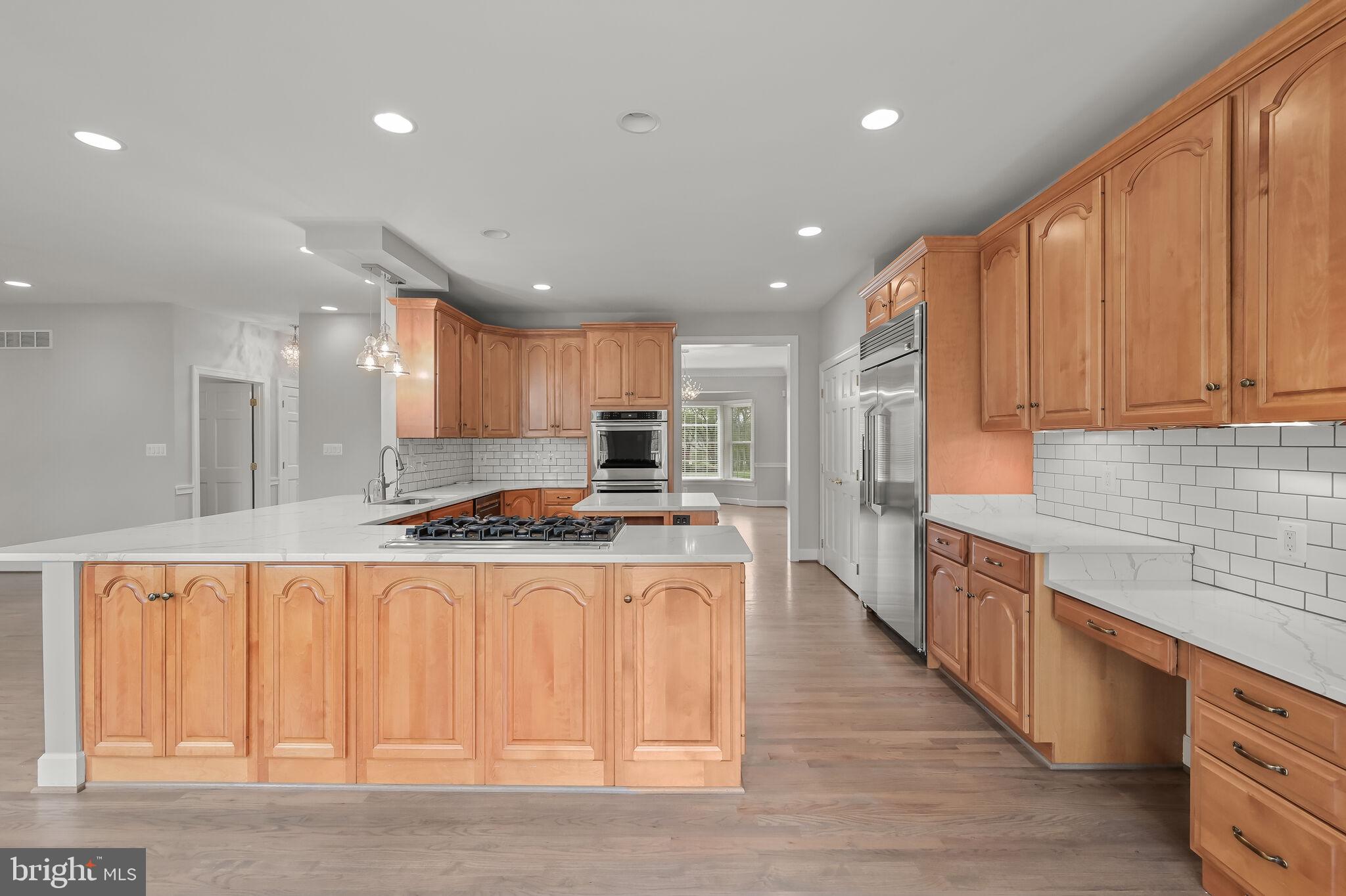 ELLIOTT'S CHANCE - Residential