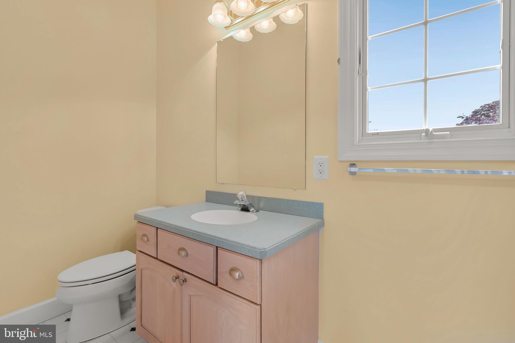 ELLIOTT'S CHANCE - Residential