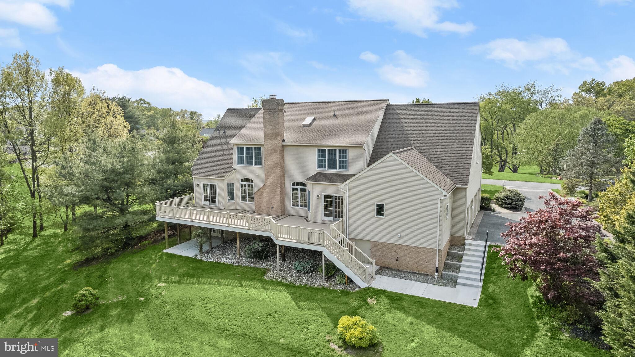 ELLIOTT'S CHANCE - Residential