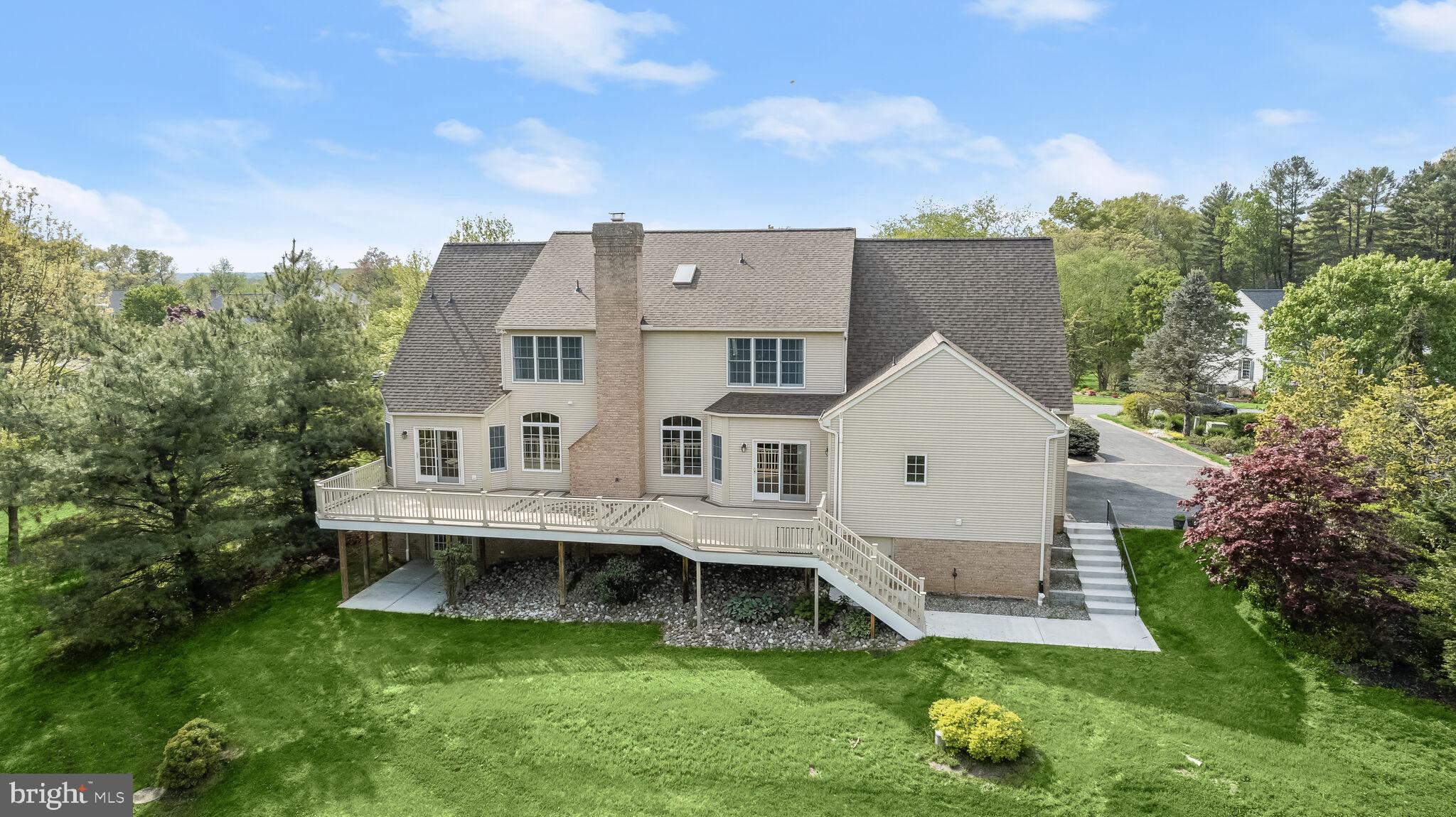 ELLIOTT'S CHANCE - Residential