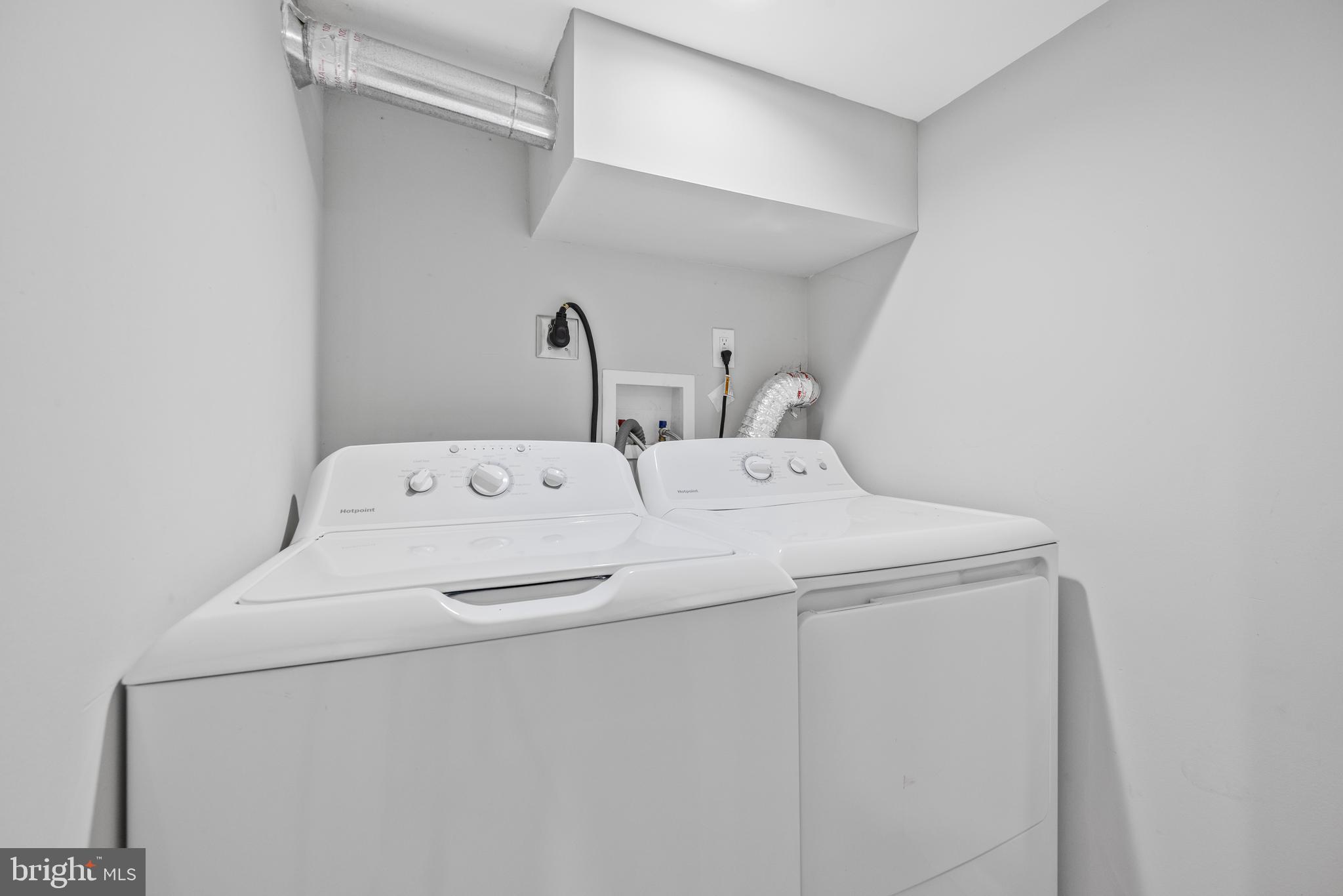 MILTON-MONTFORD - Residential