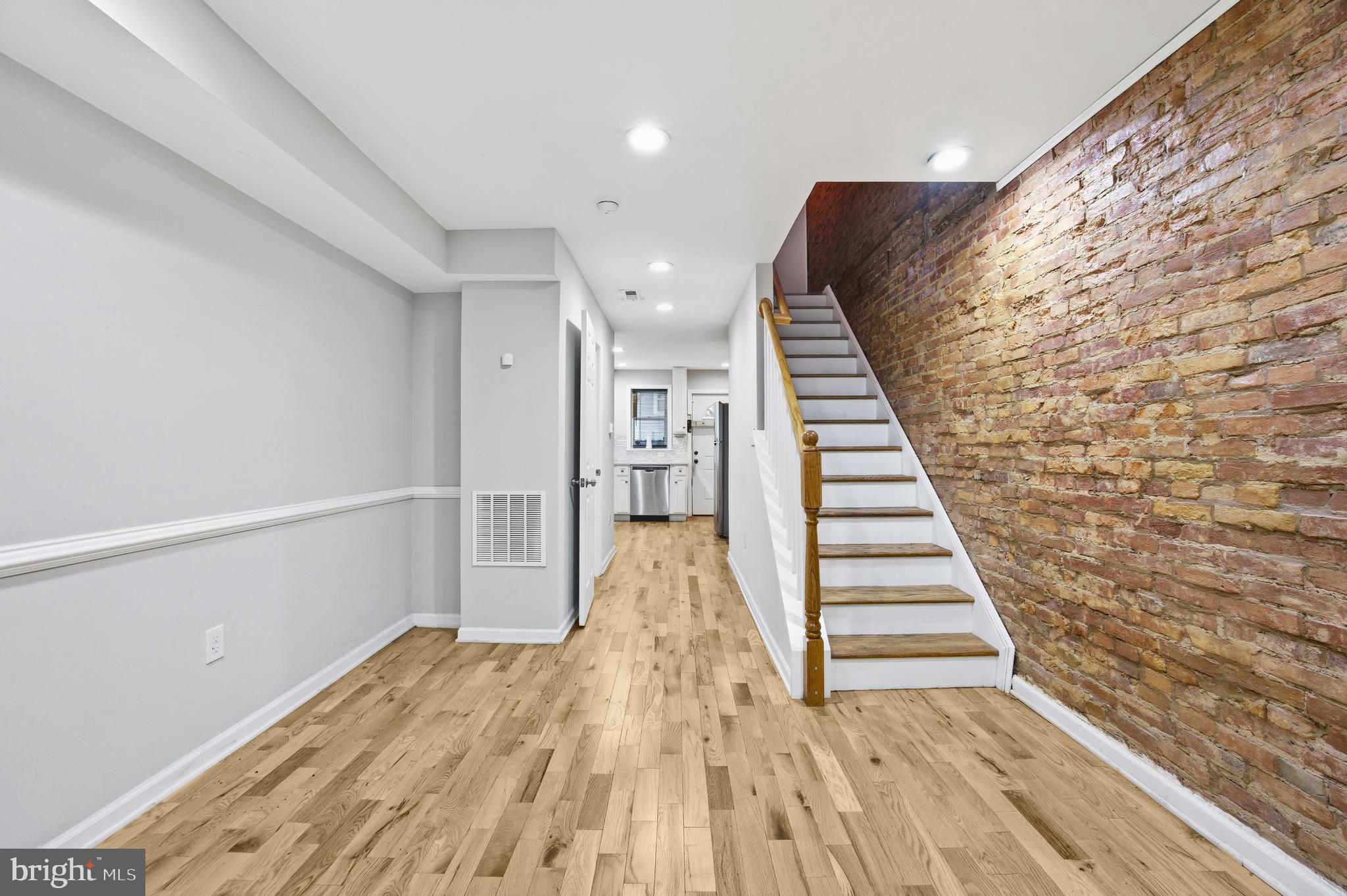 MILTON-MONTFORD - Residential