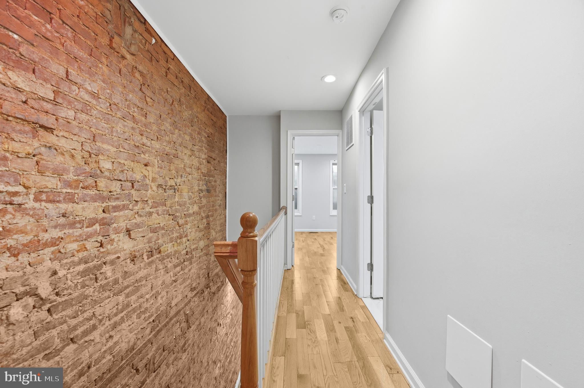 MILTON-MONTFORD - Residential