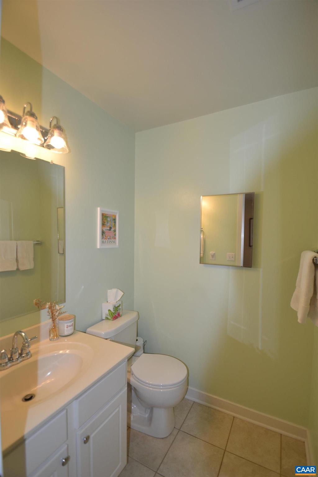 MONTICELLO OVERLOOK CONDOMINIUMS - Residential