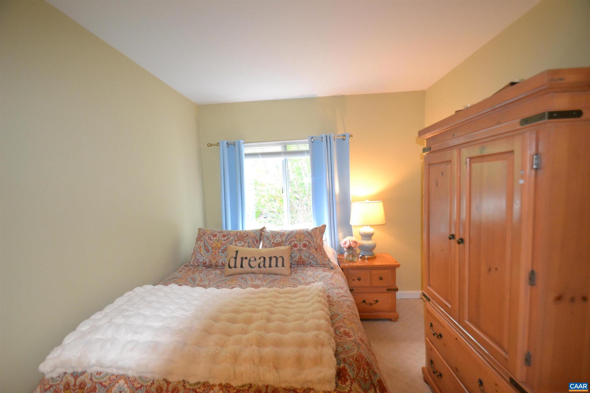 MONTICELLO OVERLOOK CONDOMINIUMS - Residential