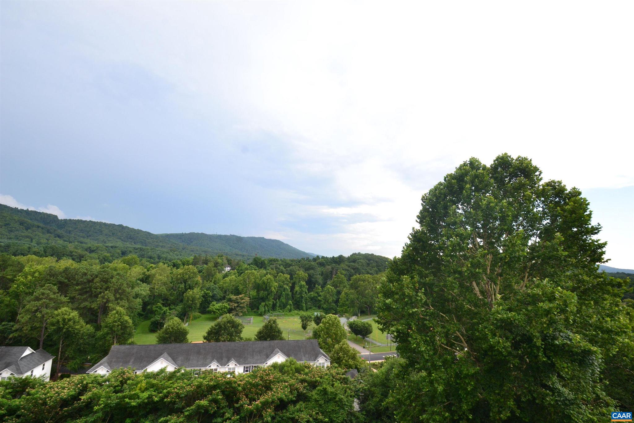 MONTICELLO OVERLOOK CONDOMINIUMS - Residential