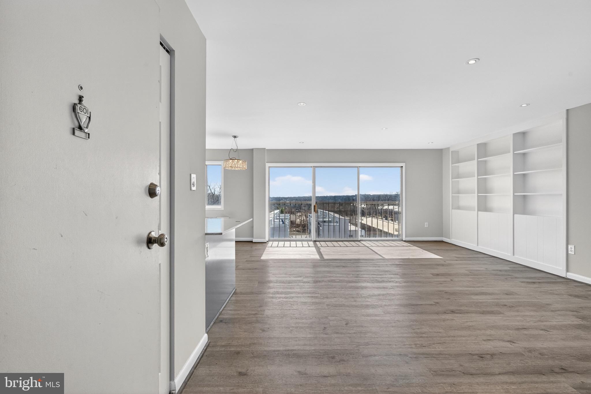 4241 COLUMBIA PIKE 601