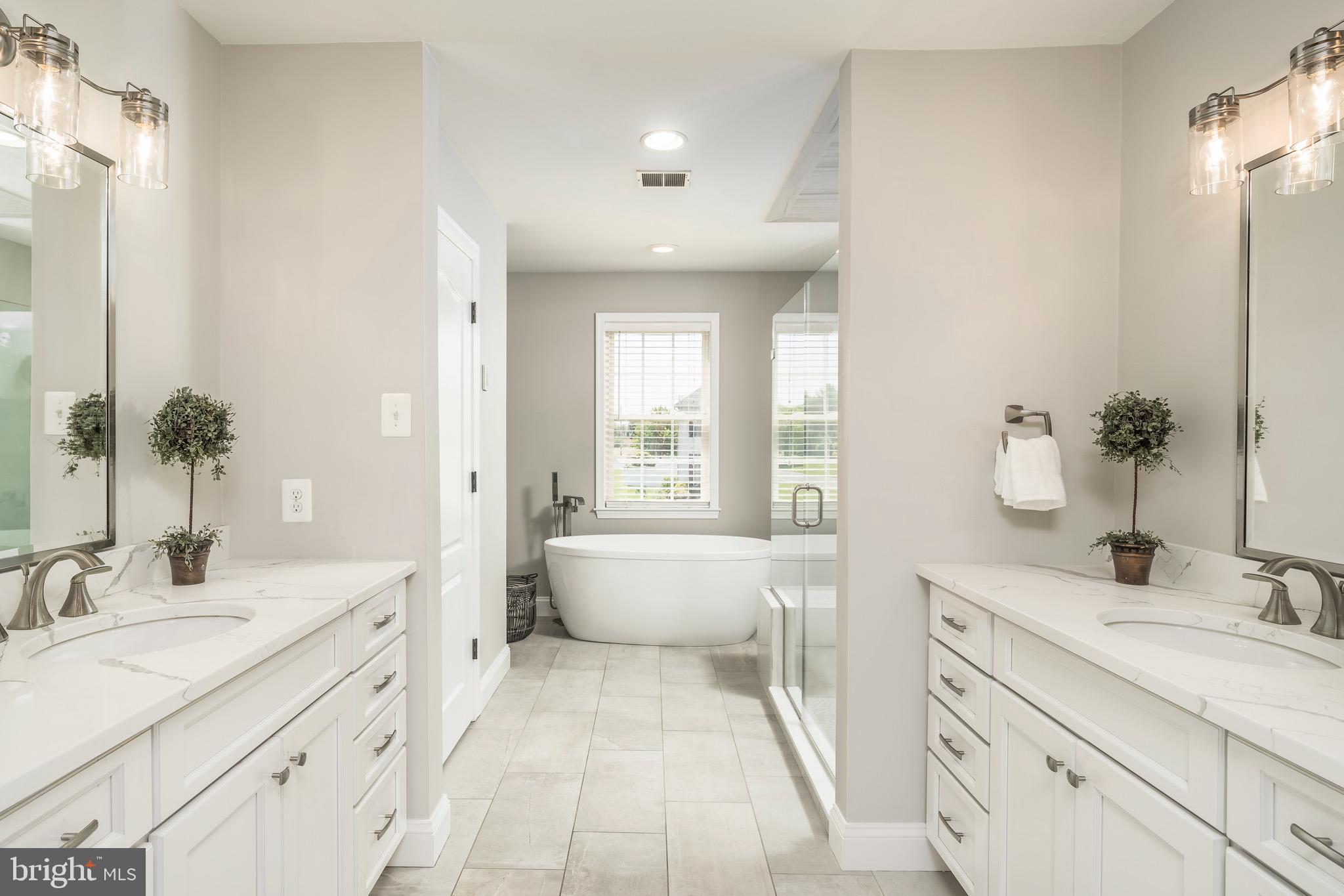 COLT'S RUN - Residential