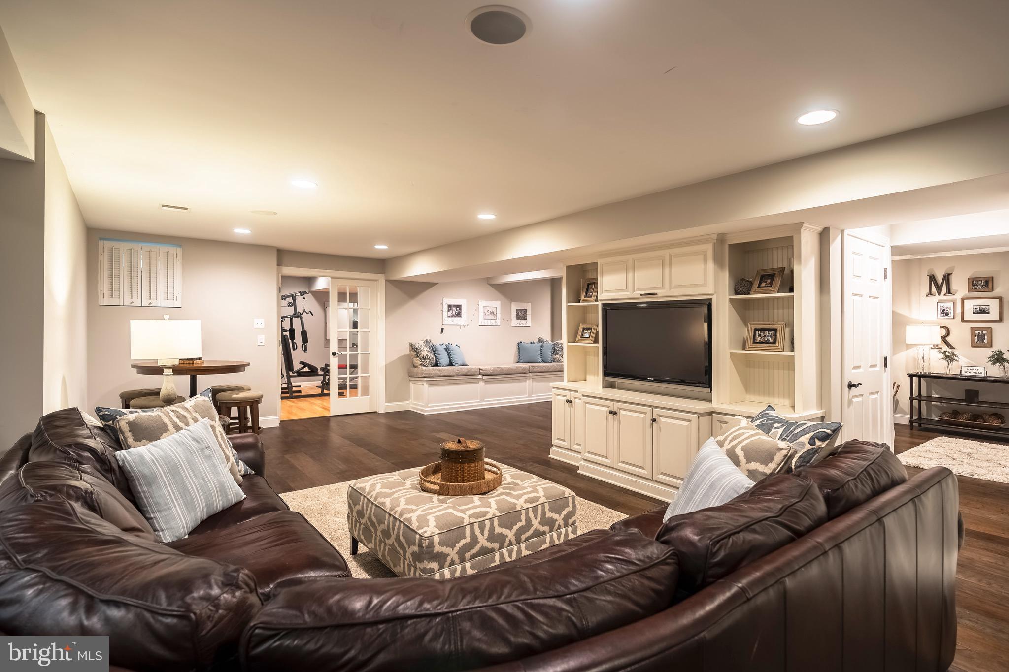 COLT'S RUN - Residential