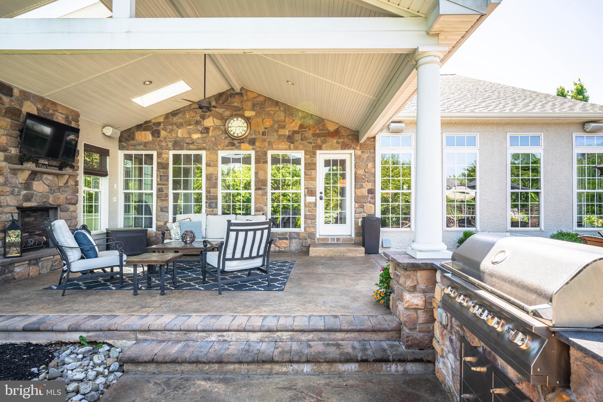 COLT'S RUN - Residential