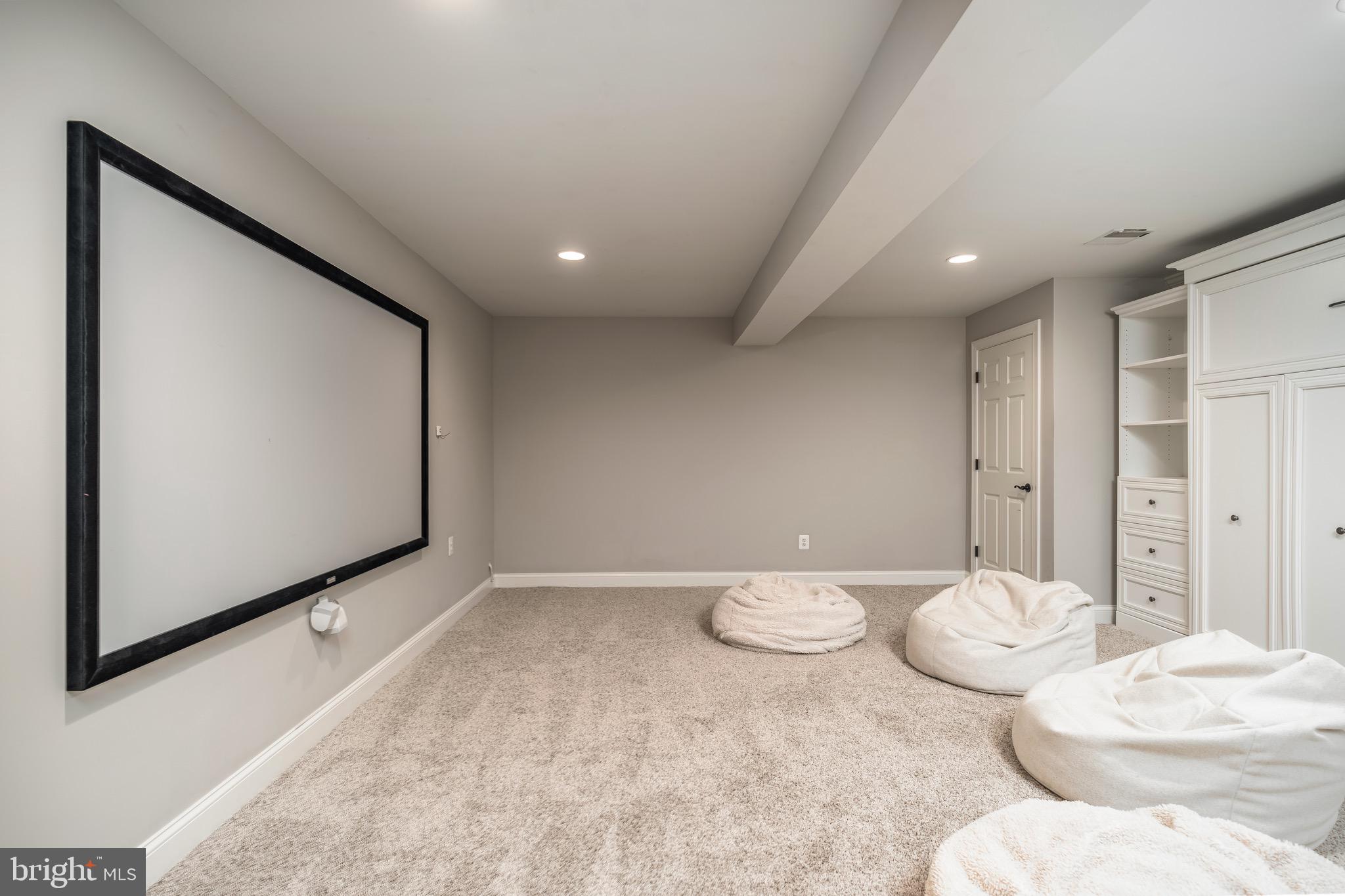 COLT'S RUN - Residential