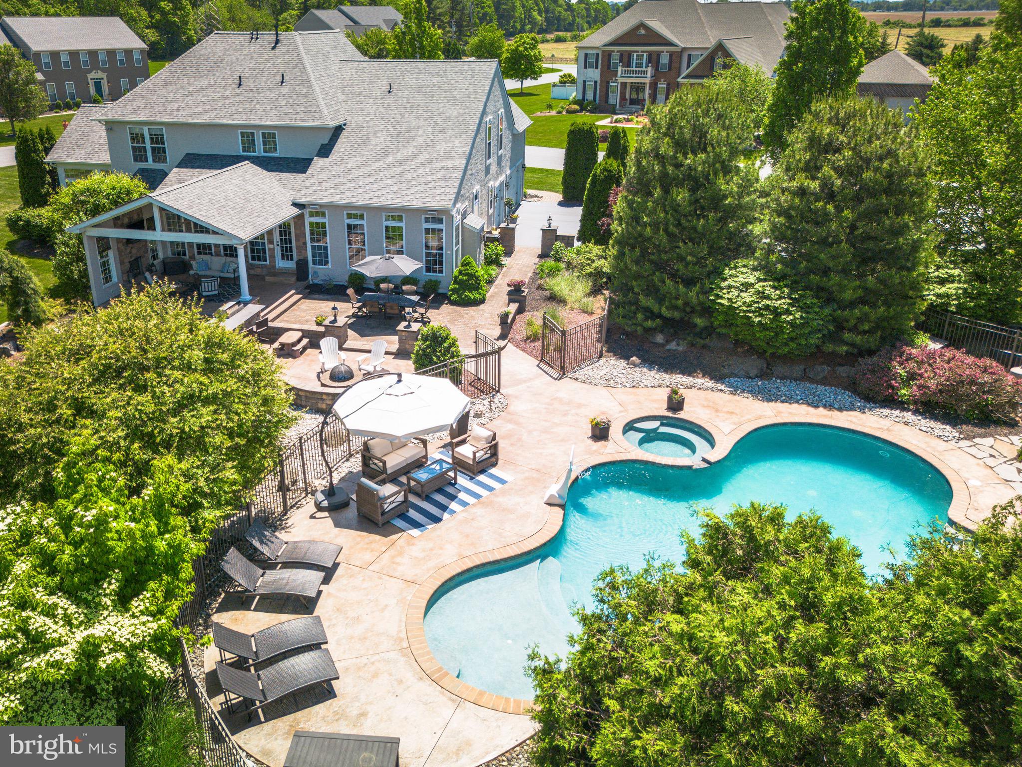 COLT'S RUN - Residential