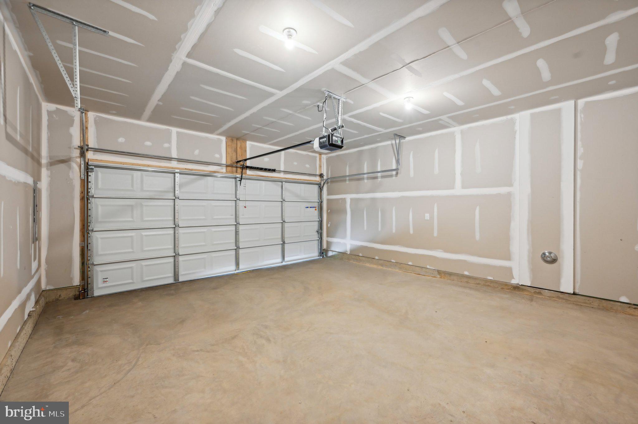 RIDGELY'S RESERVE - Residential