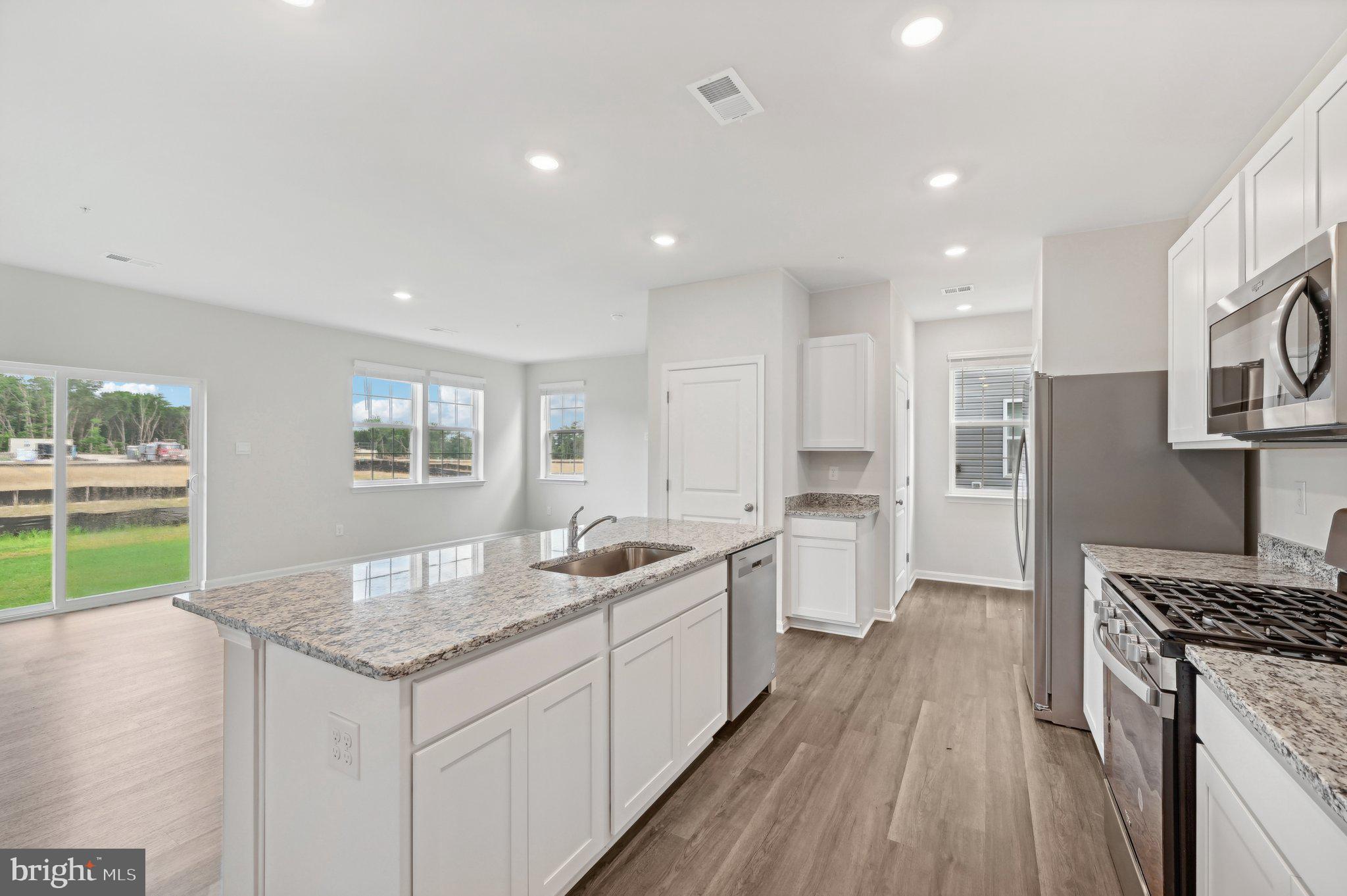 RIDGELY'S RESERVE - Residential