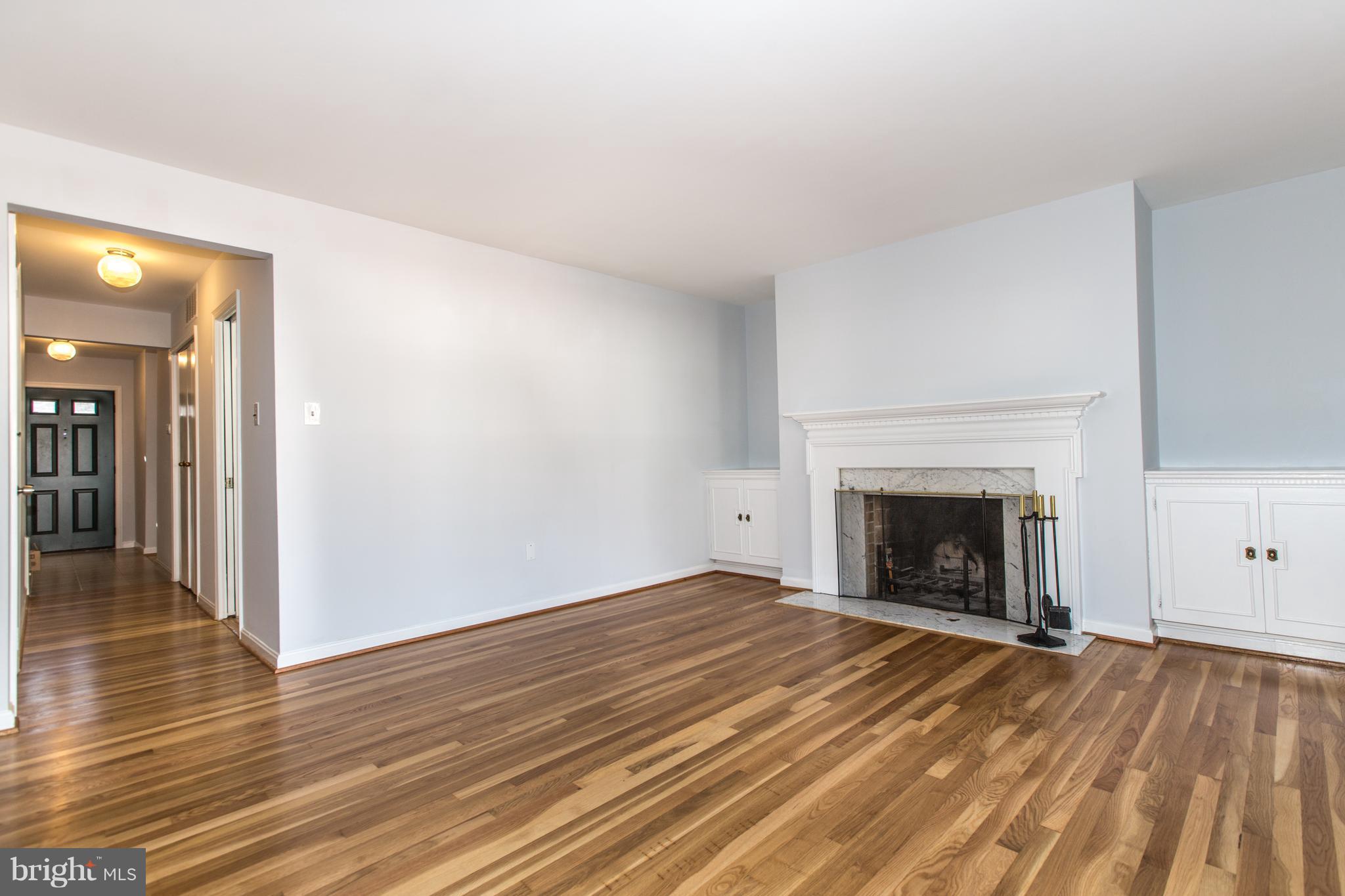 WHEATON TOWNE - Residential