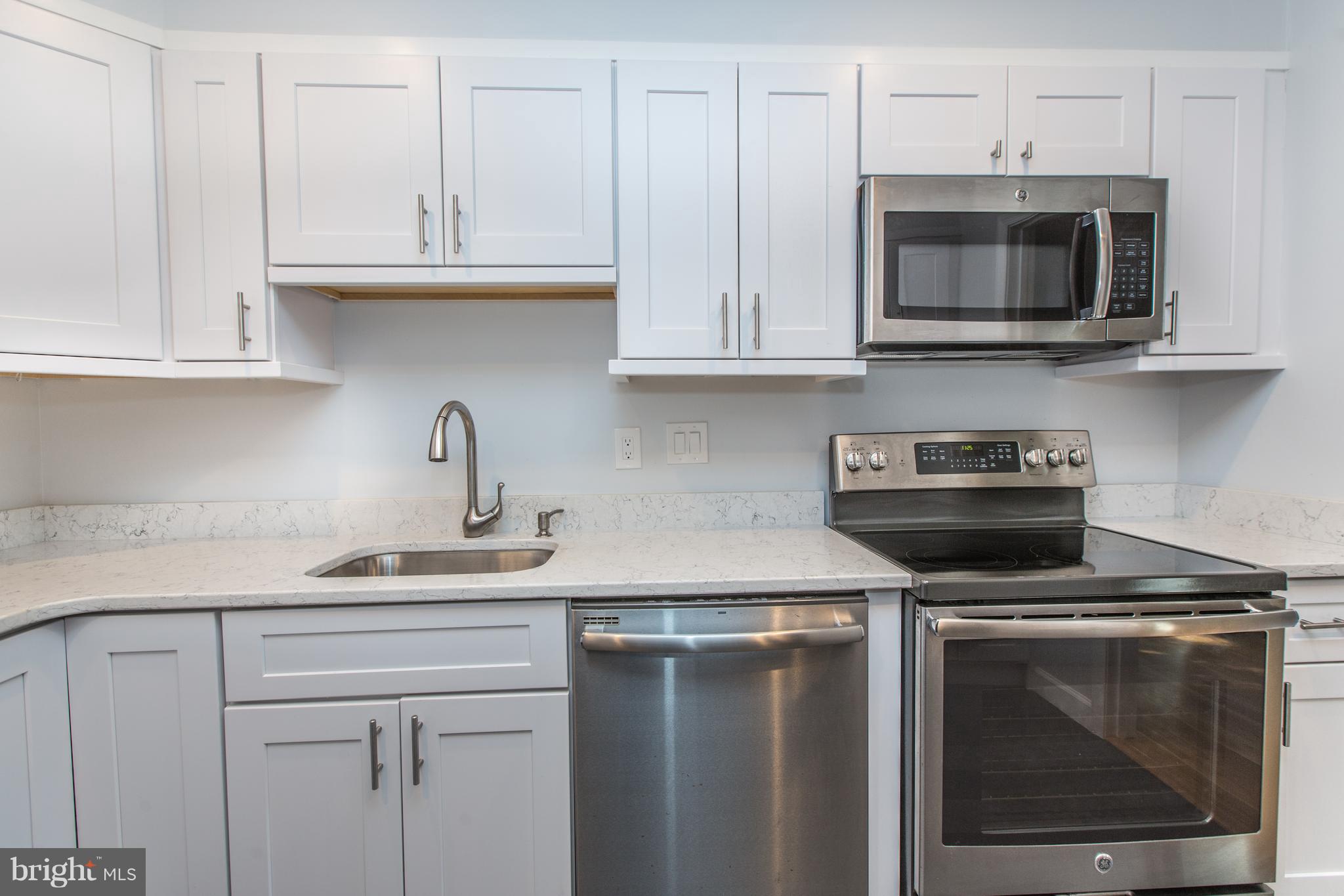 WHEATON TOWNE - Residential