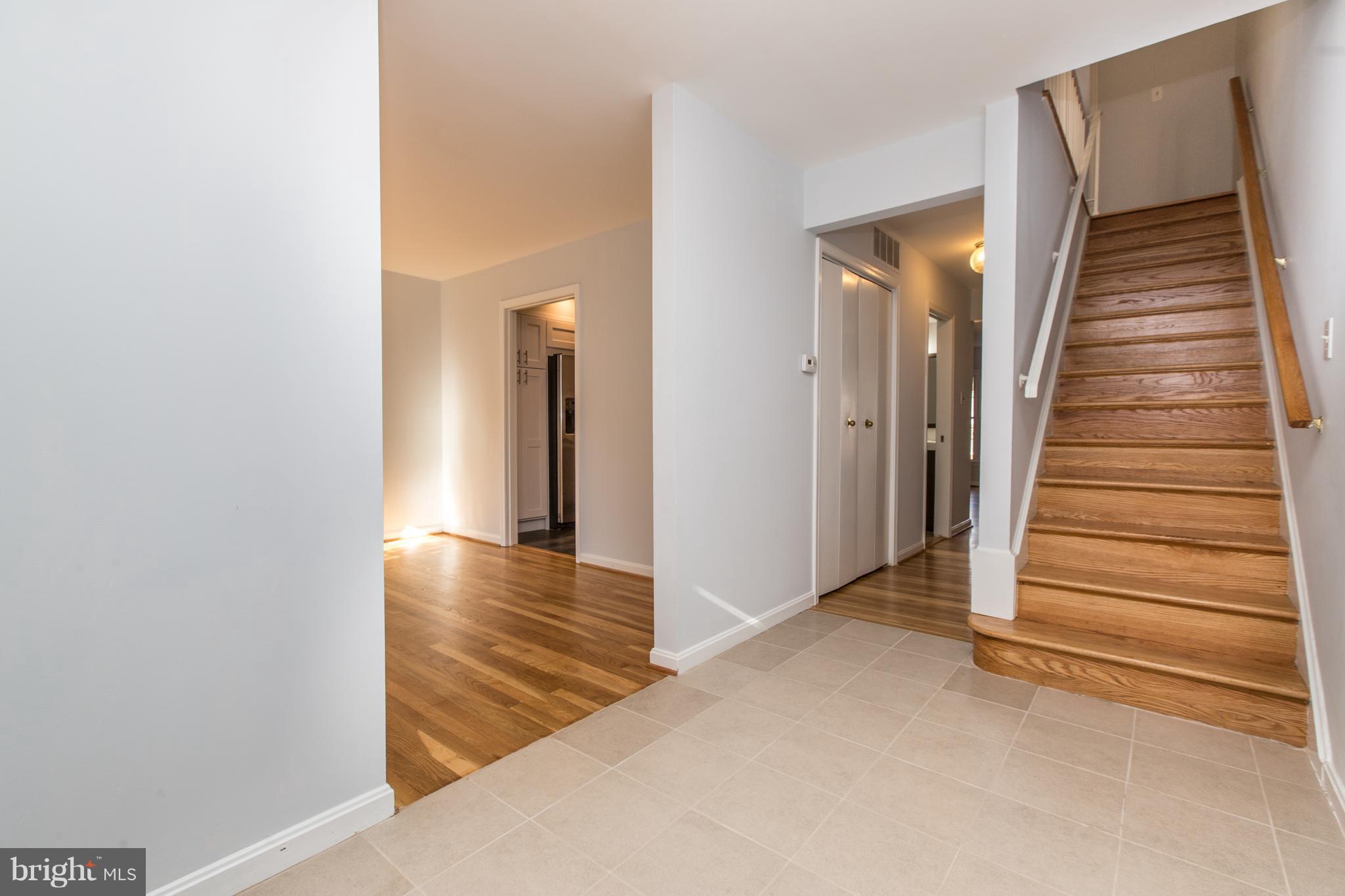 WHEATON TOWNE - Residential