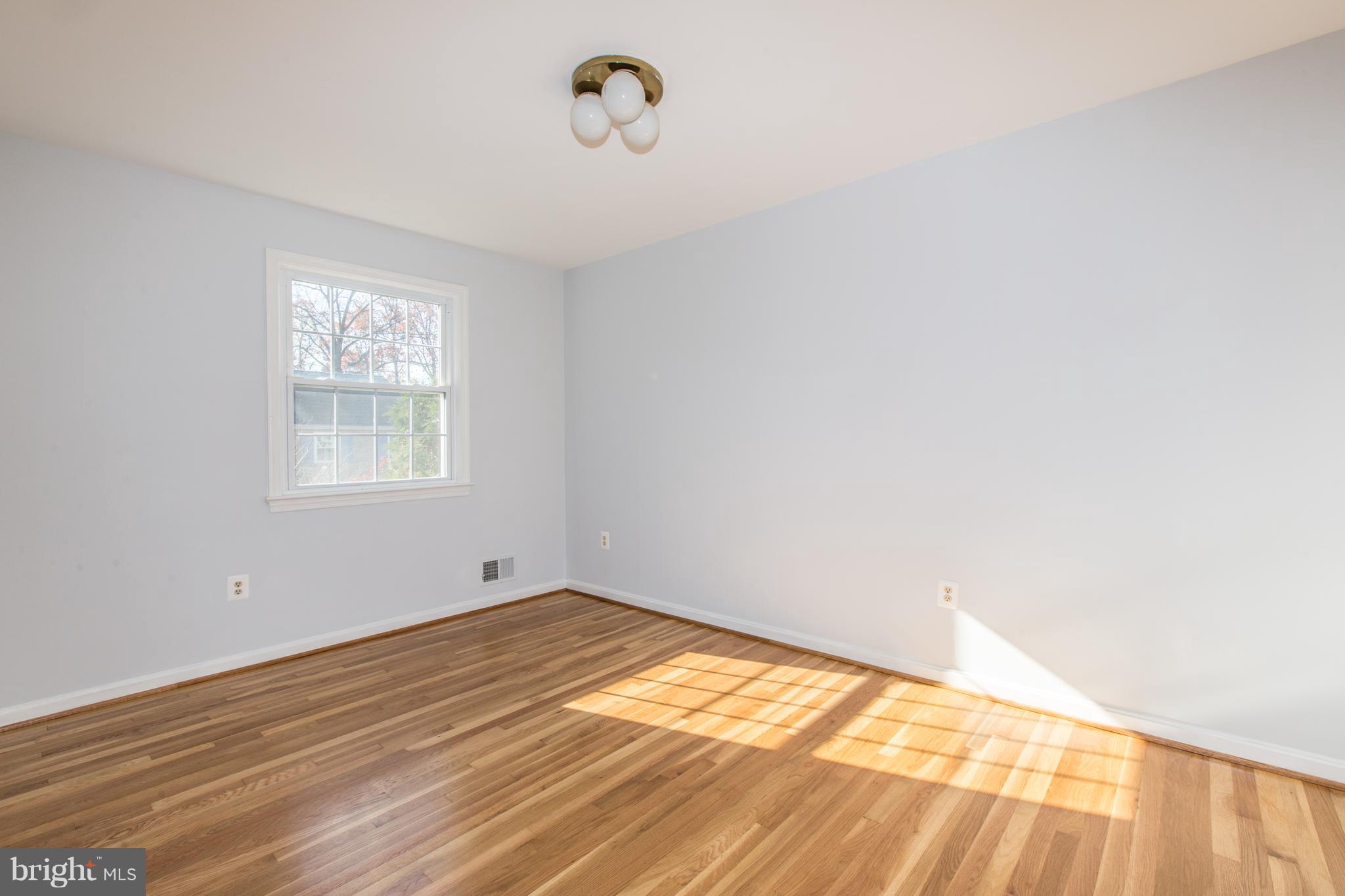 WHEATON TOWNE - Residential