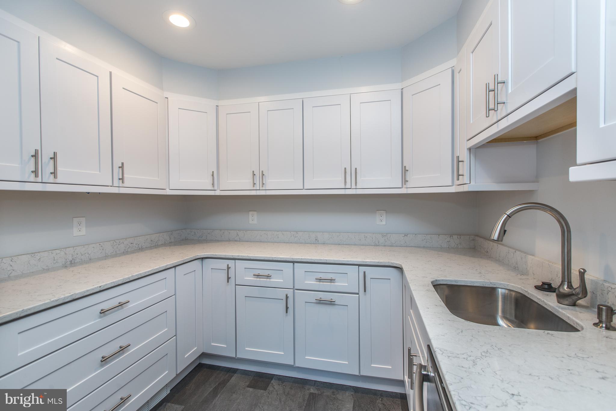 WHEATON TOWNE - Residential