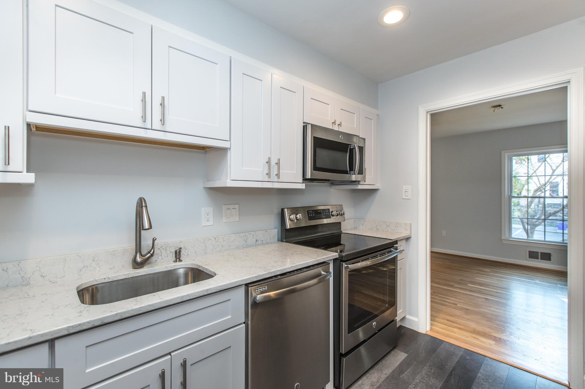 WHEATON TOWNE - Residential