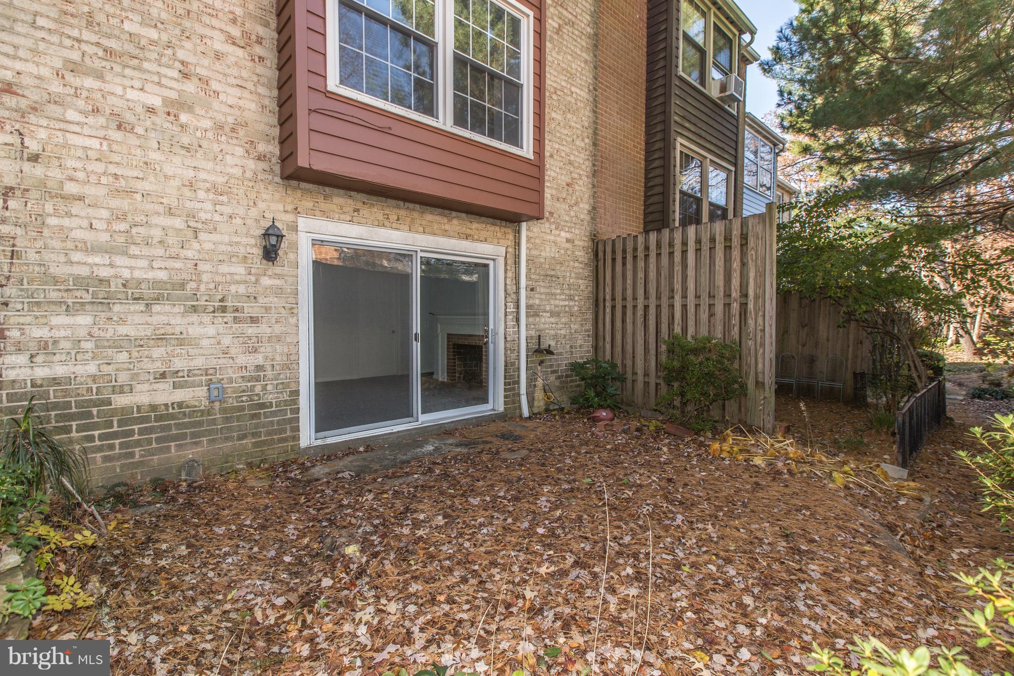 WHEATON TOWNE - Residential