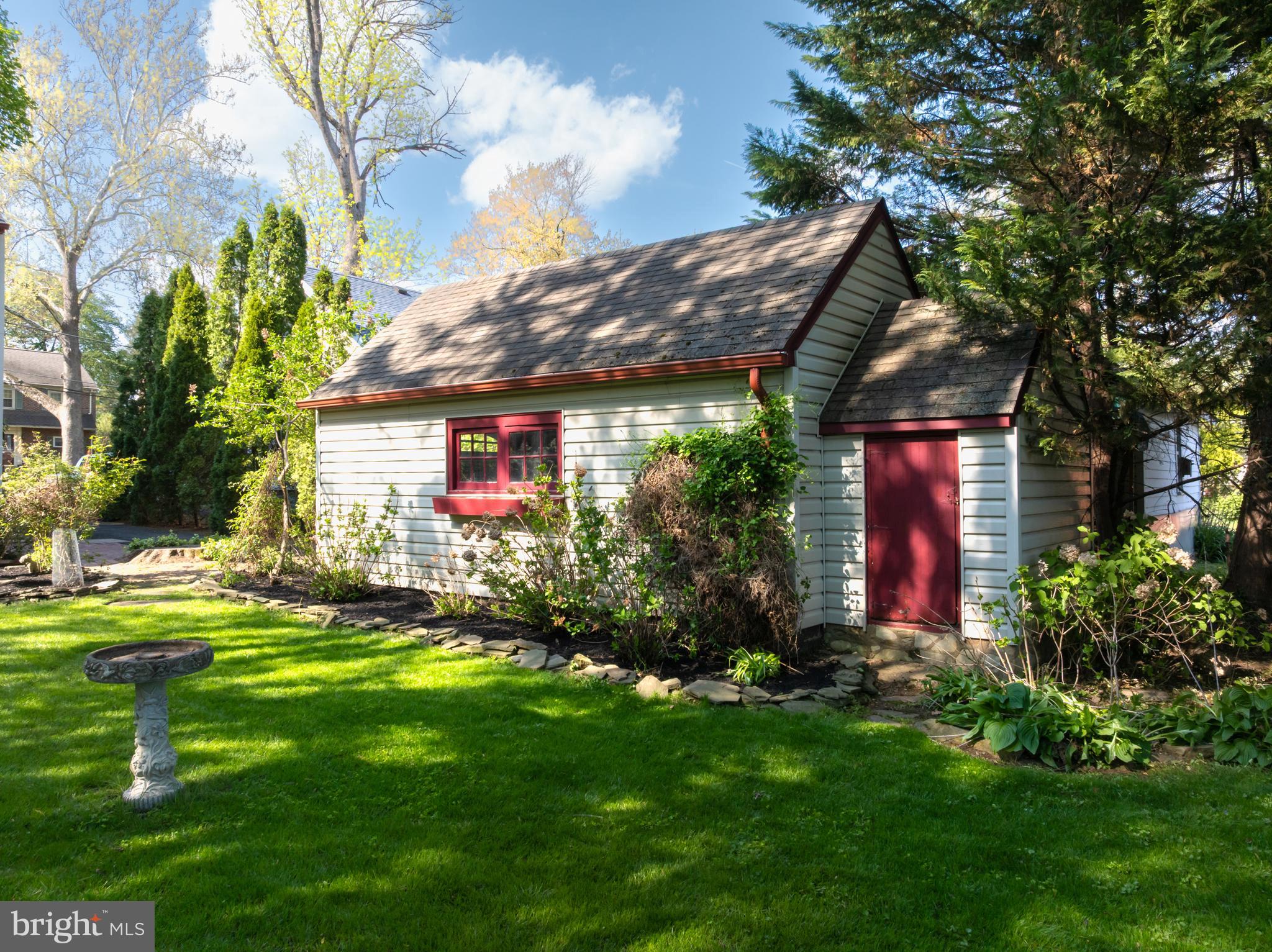 GLENSIDE GARDENS - Residential