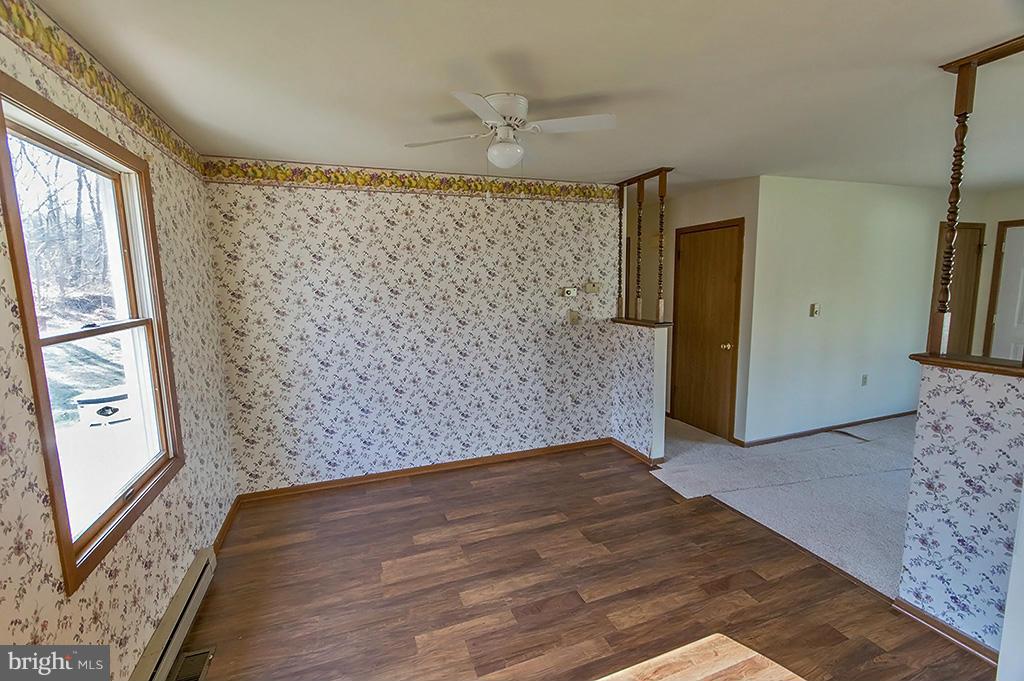 POTOMAC WOODS - Residential