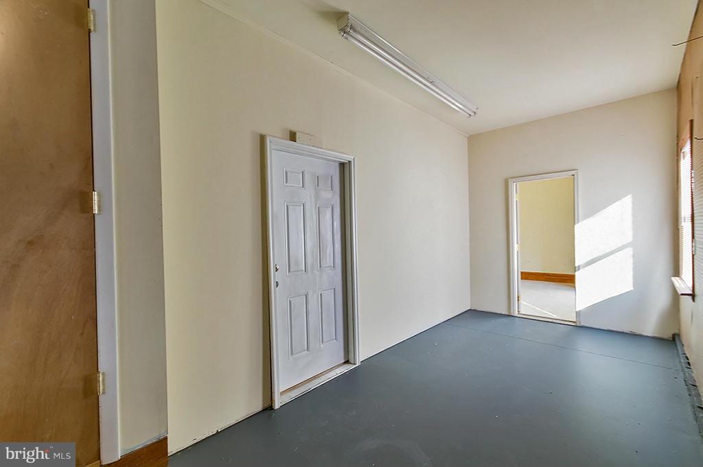 POTOMAC WOODS - Residential