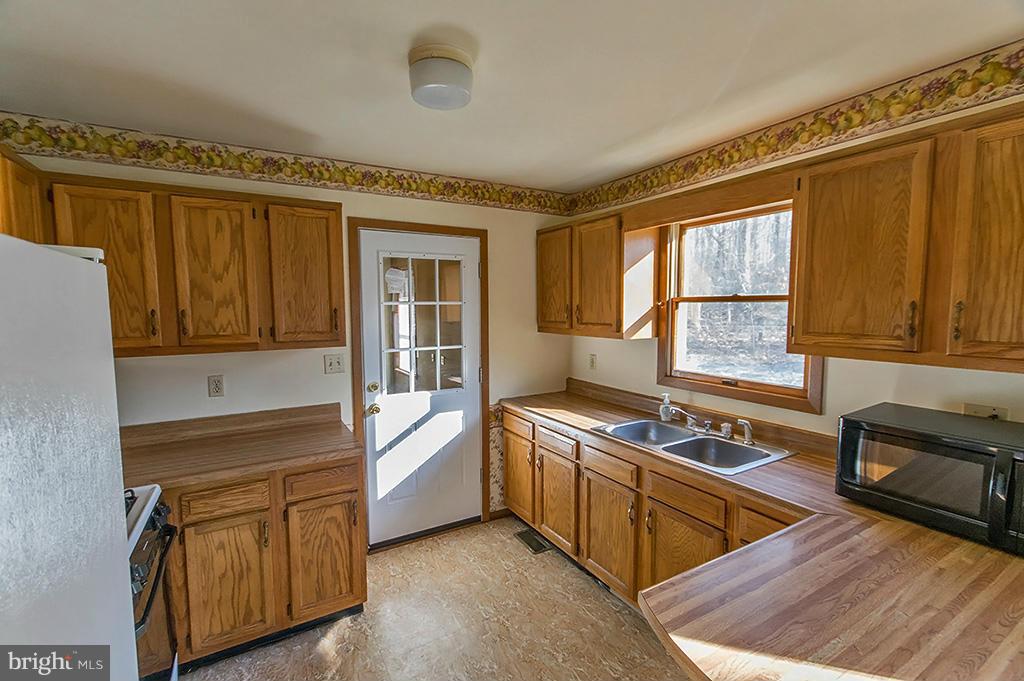 POTOMAC WOODS - Residential