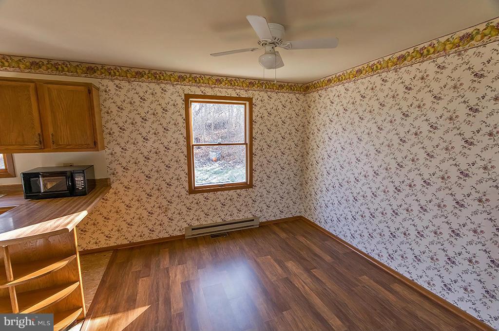 POTOMAC WOODS - Residential