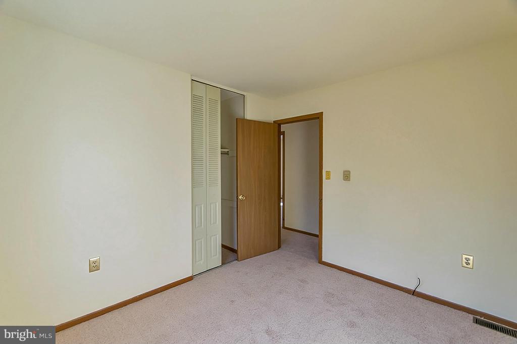 POTOMAC WOODS - Residential