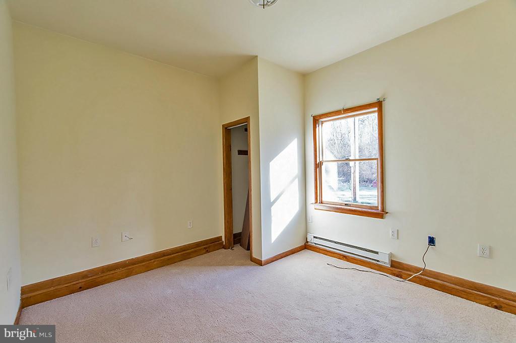 POTOMAC WOODS - Residential