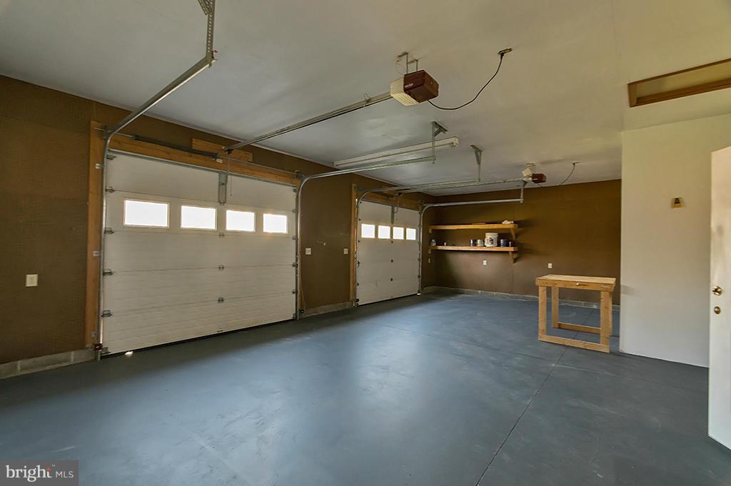 POTOMAC WOODS - Residential