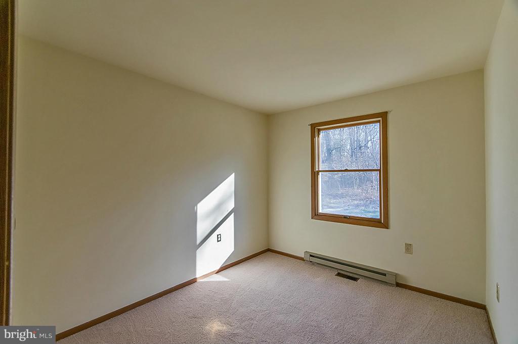 POTOMAC WOODS - Residential