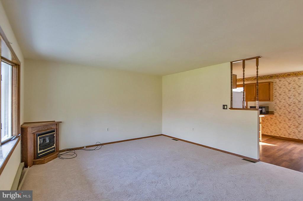 POTOMAC WOODS - Residential