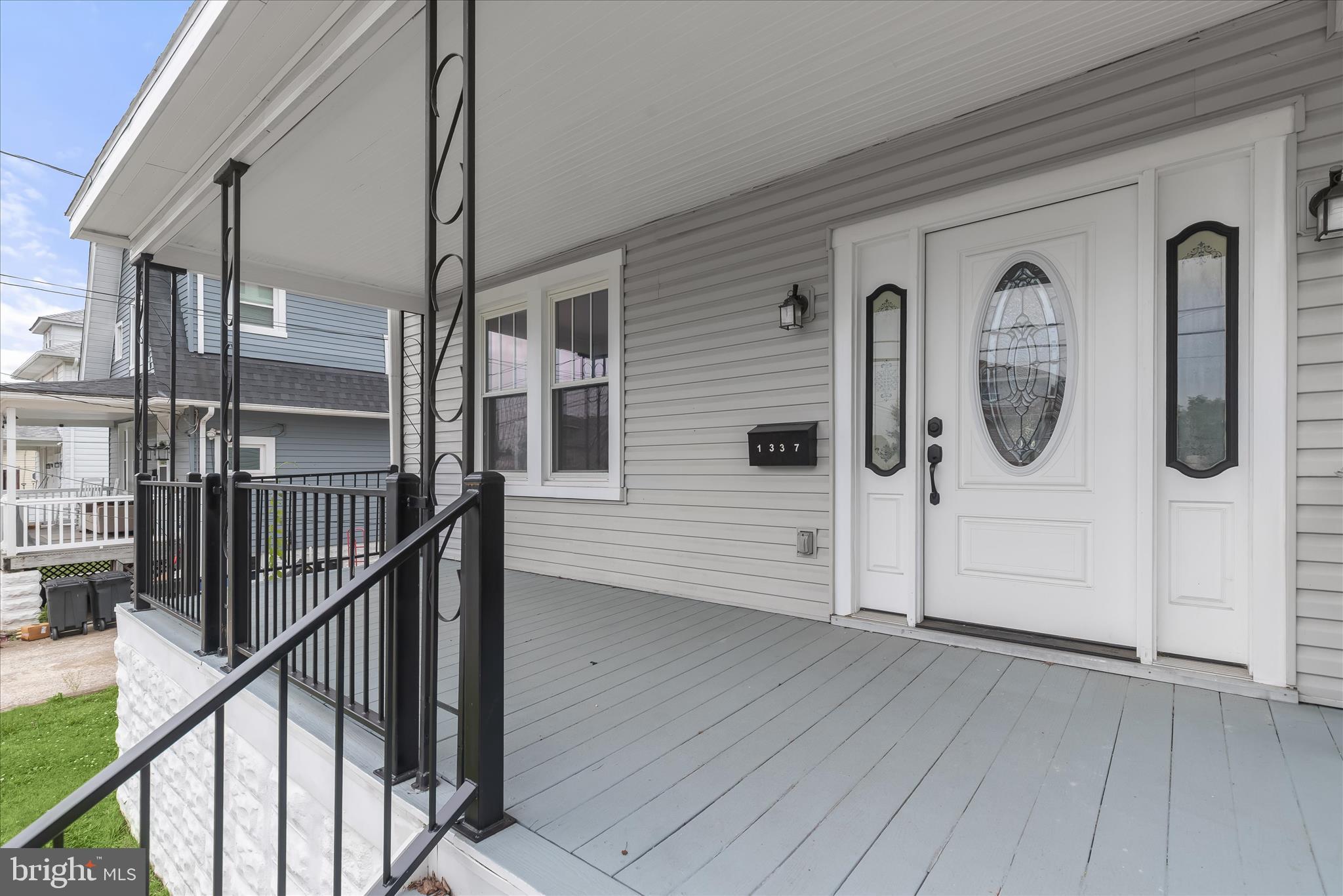 ARBUTUS - Residential