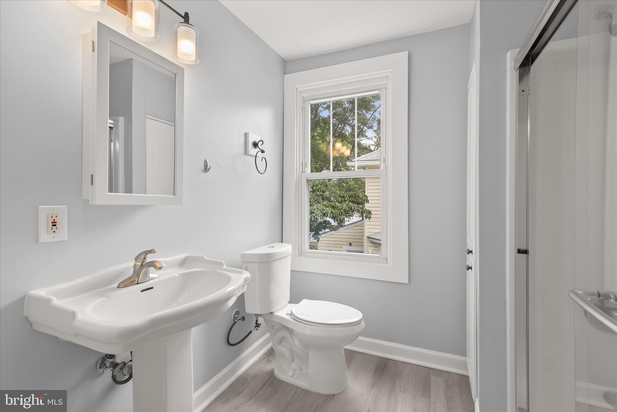ARBUTUS - Residential