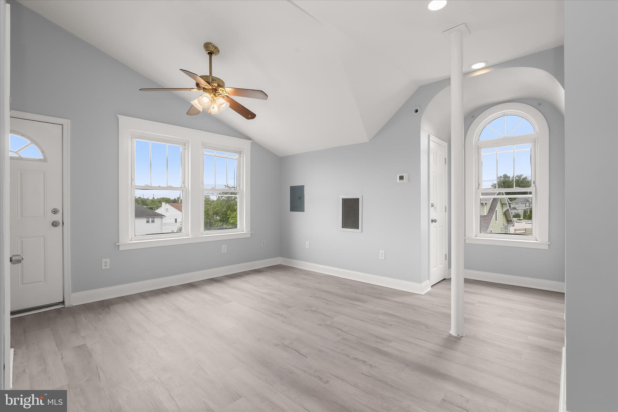 ARBUTUS - Residential