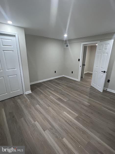 TANTALLON SQUARE - Residential Lease