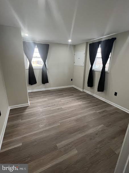 TANTALLON SQUARE - Residential Lease