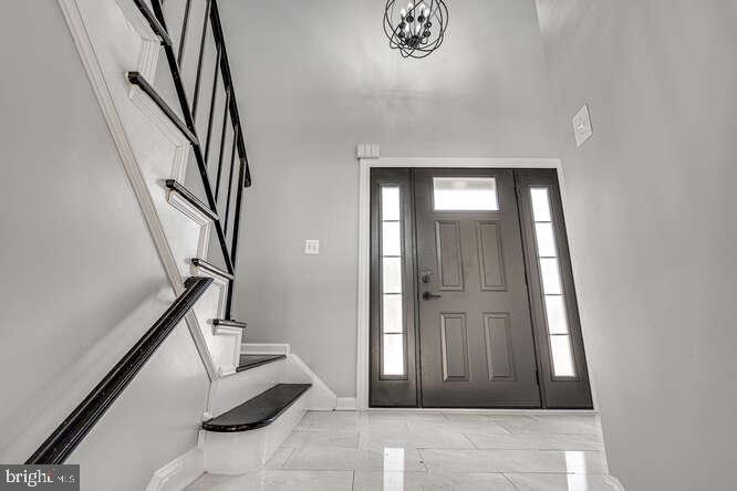 MURRAY HILL - Residential