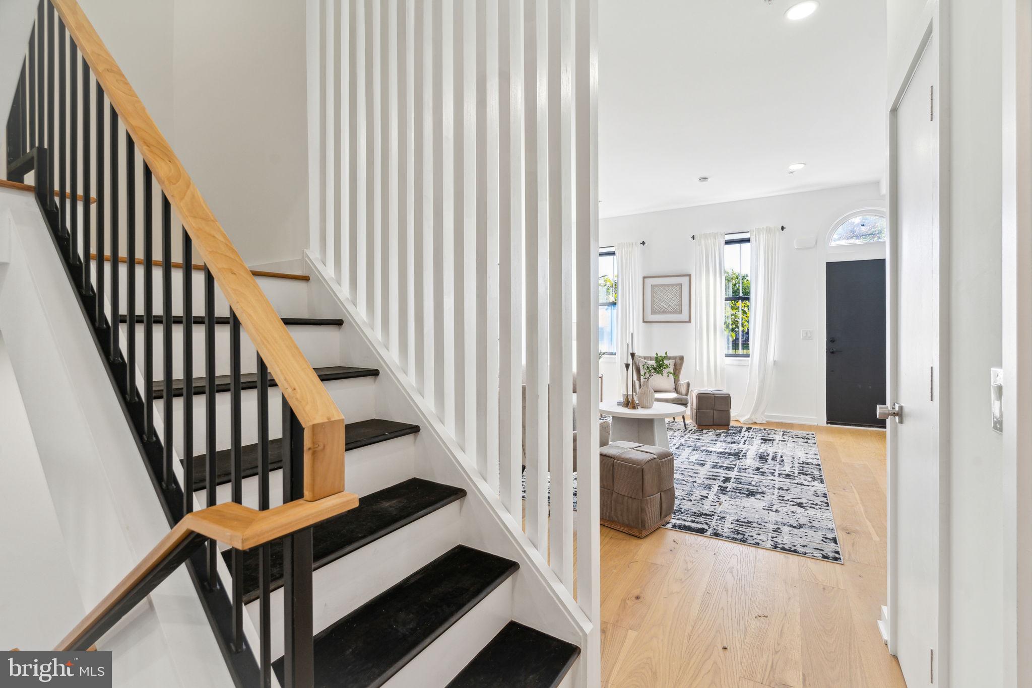 GRADUATE HOSPITAL - Residential