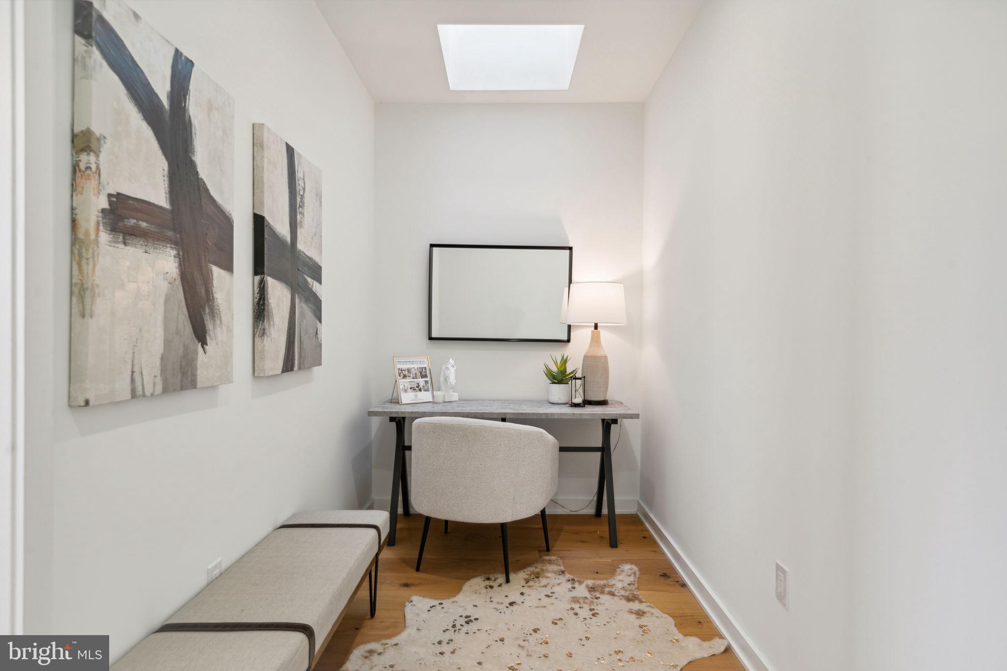 GRADUATE HOSPITAL - Residential