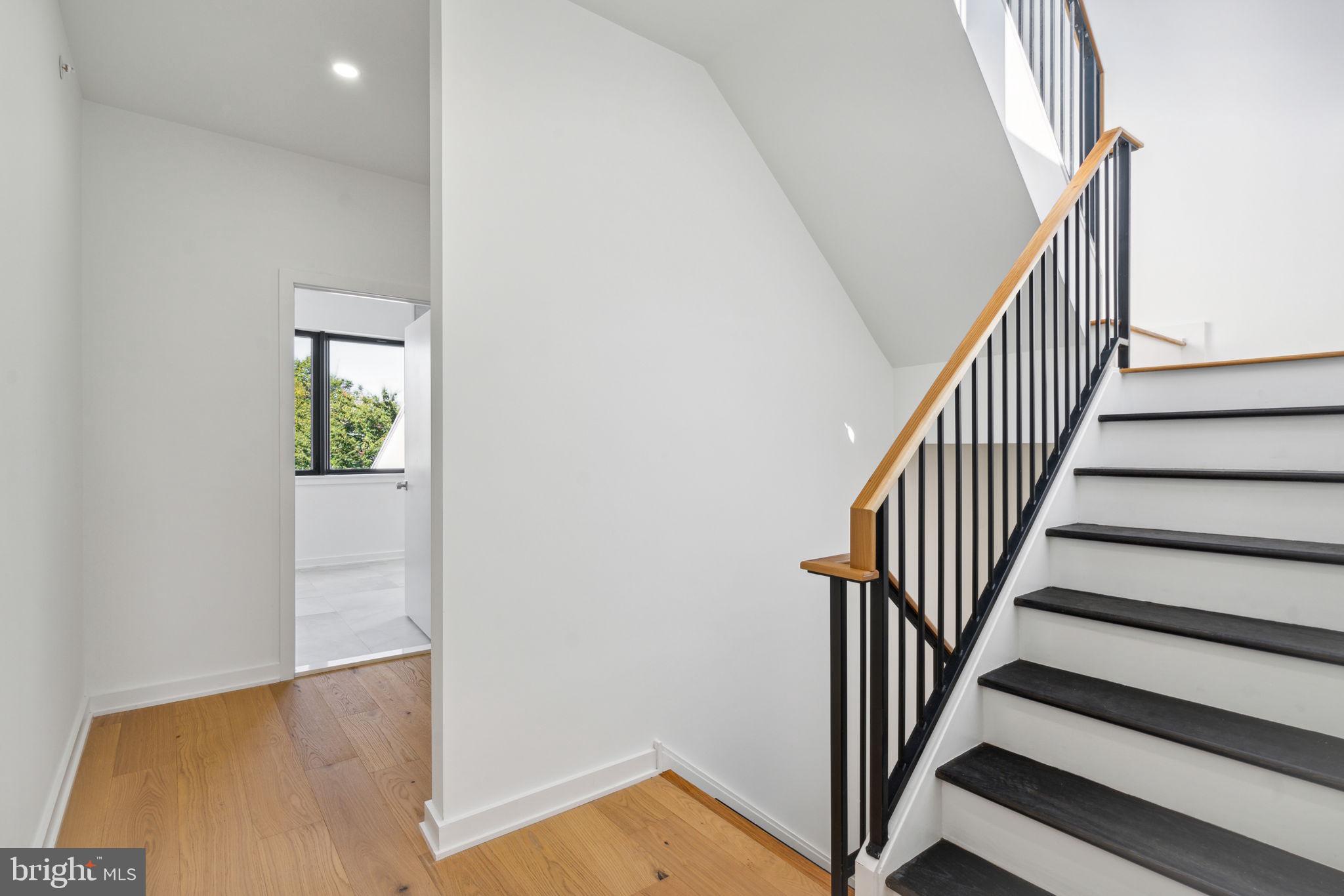 GRADUATE HOSPITAL - Residential