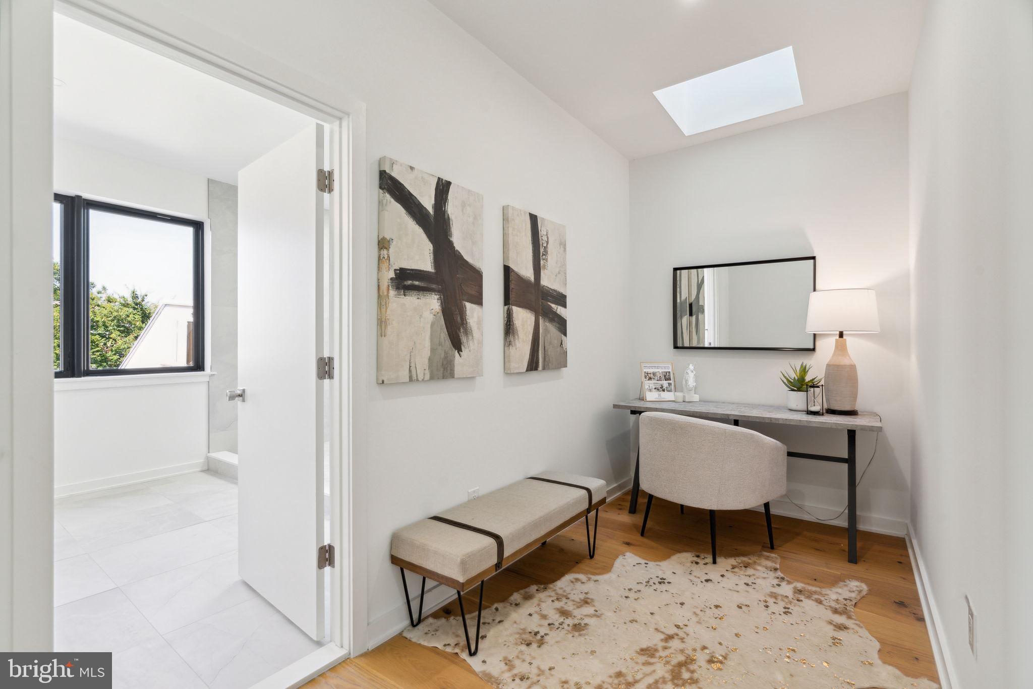 GRADUATE HOSPITAL - Residential