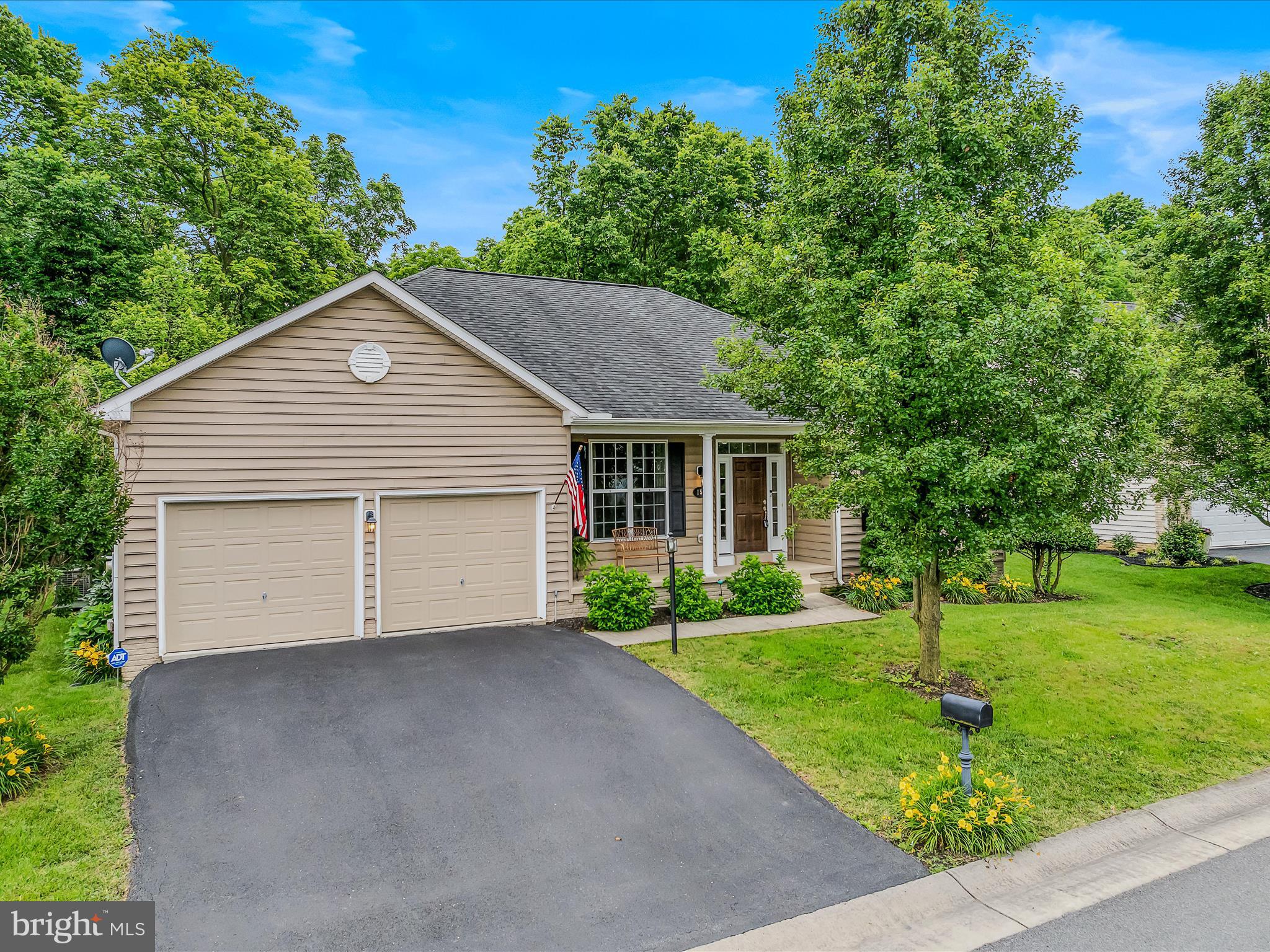 THE VILLAGE OF WASHINGTON TRAIL - Residential