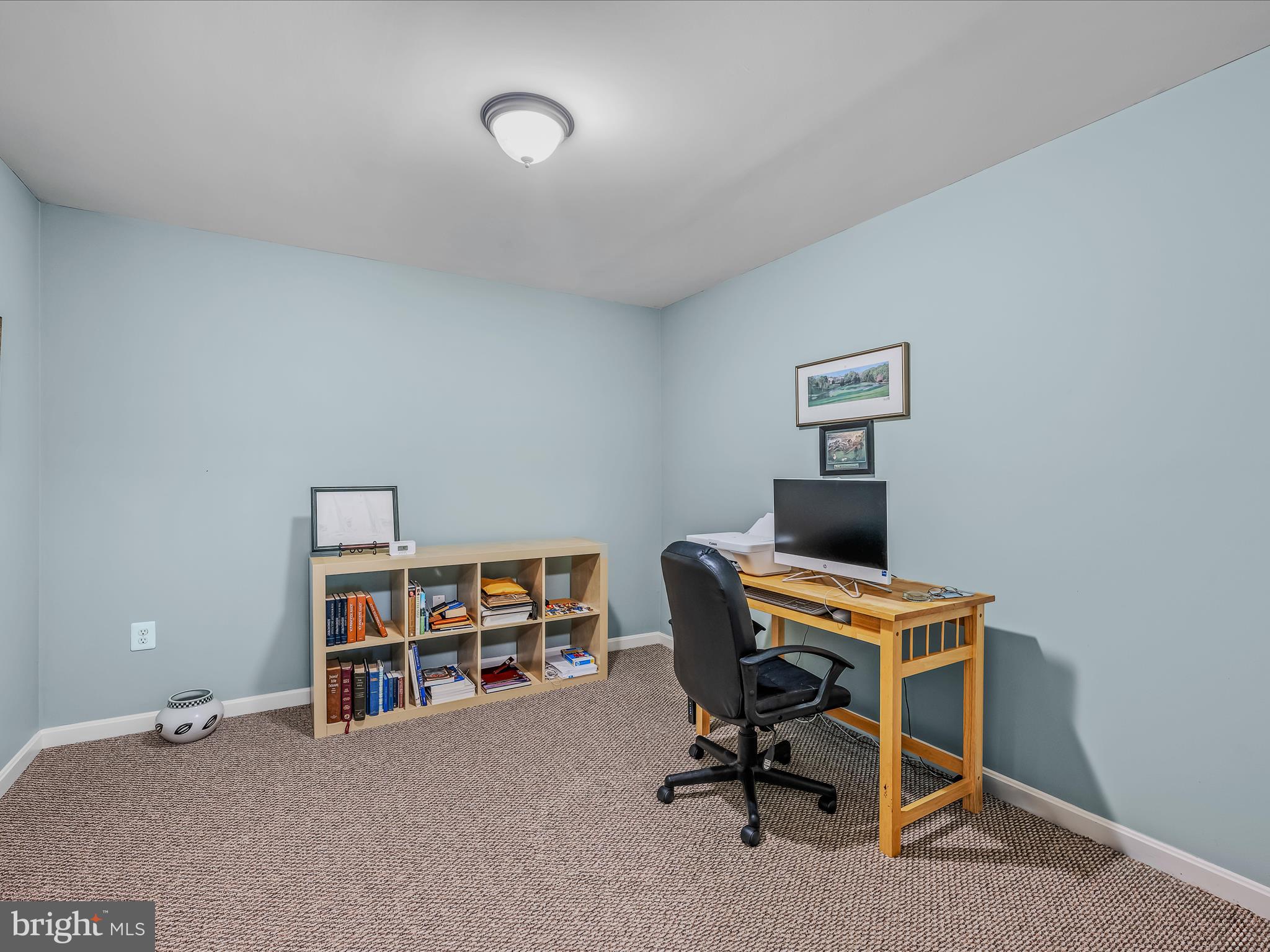 THE VILLAGE OF WASHINGTON TRAIL - Residential